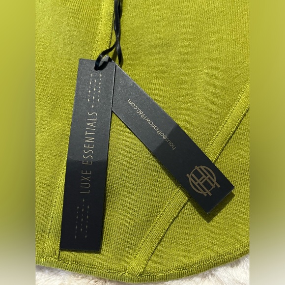 *NWT* House of Harlow 1960 corset style tank. Size M - Picture 5 of 5